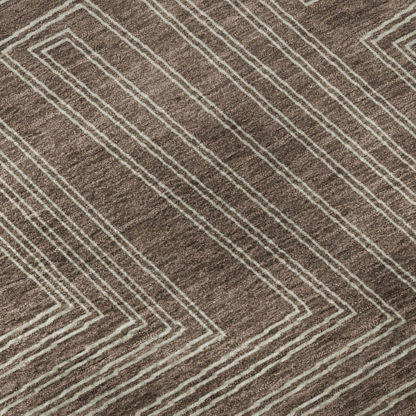 I Need to Find the First Word of the Variant Titles. Both Start with Numbers (2, 9), So I'll Use the Alphabetic That Makes Sense. Looking at the Common Key, the Product is a Geometric Washable Area Rug. the Size but I Should a Descriptive