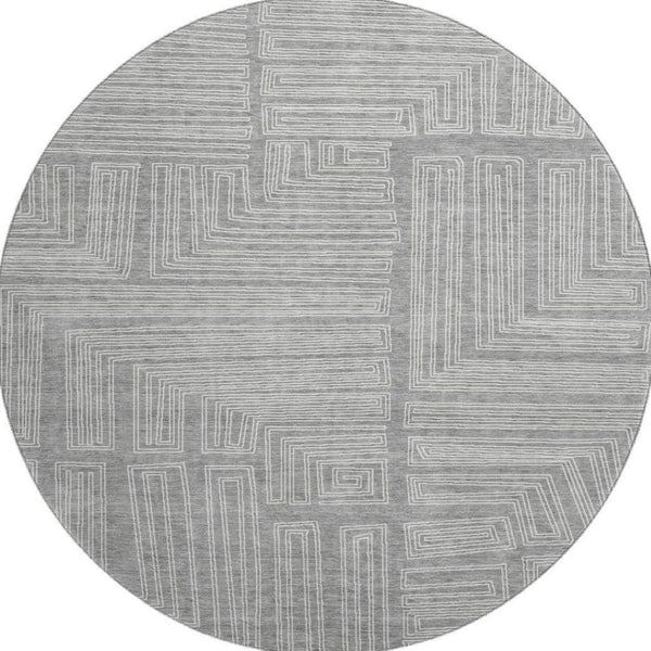 HomeRoots 8' Gray and Ivory Geometric Round Rug - Washable, UV-Protected, Stain-Resistant for High Traffic Areas 681980