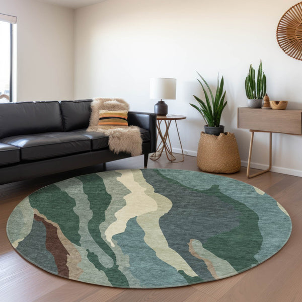 HomeRoots 8' Stylish Sage Taupe & Beige Round Rug - Washable, UV Protected, Stain Resistant for Busy Homes 682154