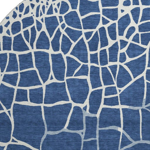 HomeRoots 8' Navy Blue & Ivory Abstract Geometric Round Rug - Washable, UV Protected, Pet-Friendly Comfort 682298
