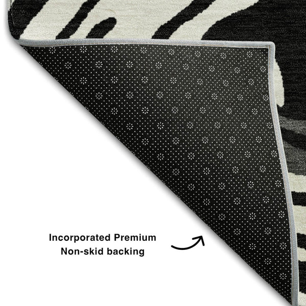 HomeRoots 5' X 8' Contemporary Black Ivory Gray Abstract Area Rug - Washable, UV-Protected, Durable Design 682399