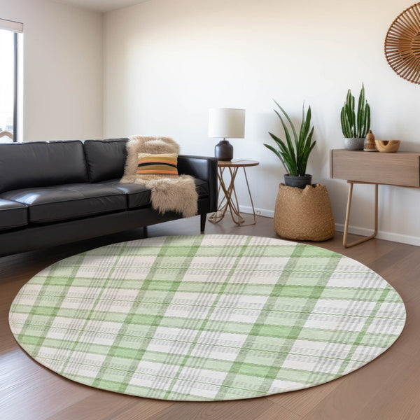 HomeRoots 8' Mint Green, Ivory & Gray Plaid Washable Round Rug - Durable, UV-Protected, Easy Care for Any Space 682490