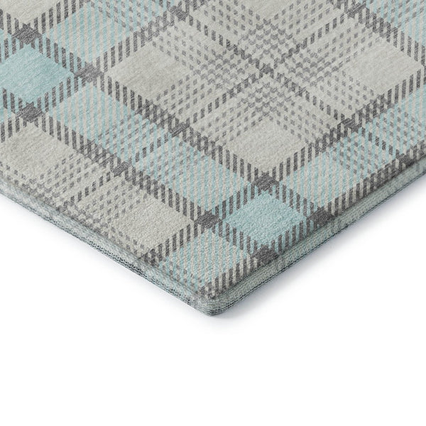HomeRoots 8' Sky Blue, Ivory & Gray Plaid Washable Round Rug with UV Protection for Easy Care & Style 682514