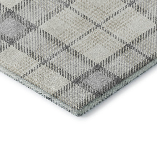 HomeRoots 5' X 8' Stylish Silver Ivory Gray Plaid Area Rug - Washable, UV-Protected, Durable for High-Traffic Areas 682519