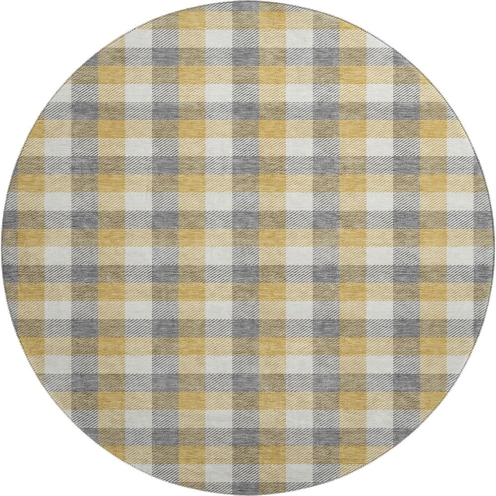 HomeRoots 8' Gray Ivory and Gold Plaid Washable Round Rug - Durable, UV-Protected, Ideal for High-Traffic Areas 682550