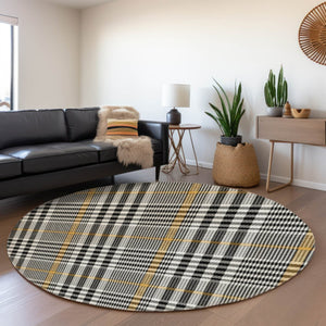 HomeRoots 8' Black Ivory and Gold Plaid Round Rug - Washable, UV Protected, Durable for High-Traffic Areas 682604