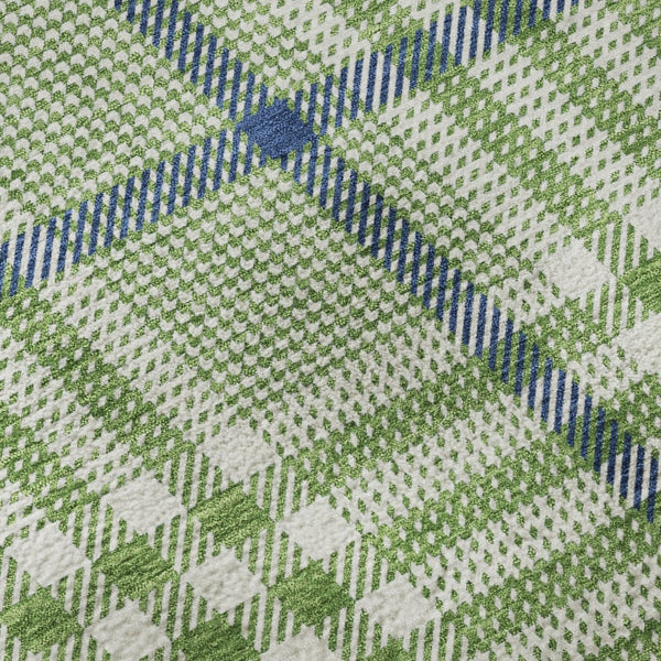 HomeRoots 8' Green Ivory and Blue Plaid Washable Round Rug with Stain Resistance & UV Protection for Any Space 682622