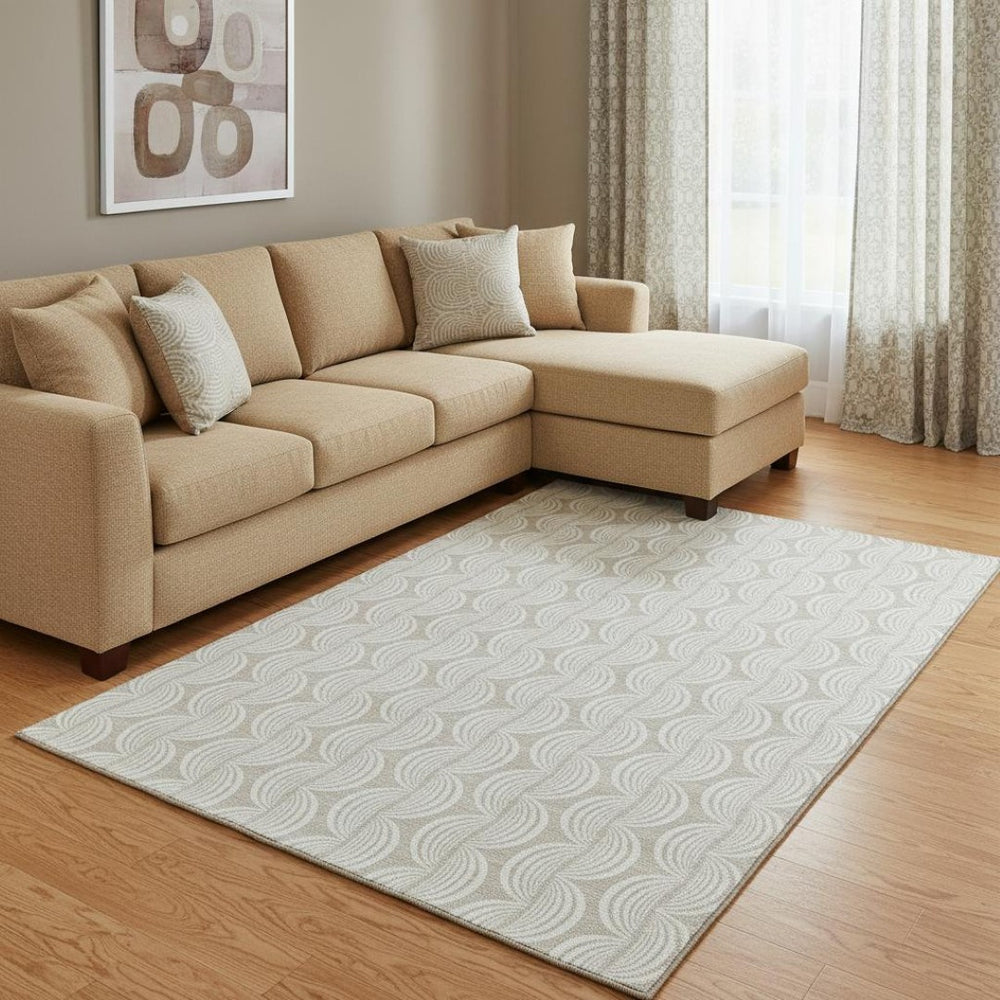 HomeRoots 8' X 10' Washable Beige and Ivory Ogee Area Rug with UV Protection for High-Traffic Spaces 682677