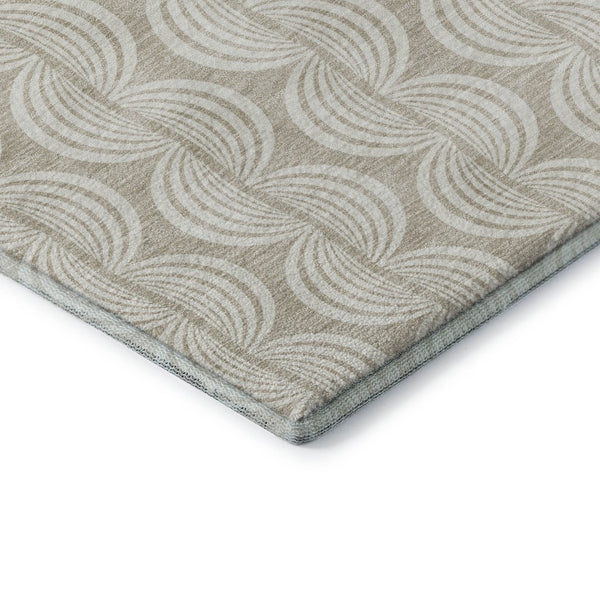 HomeRoots 10' X 14' Beige And Ivory Ogee Area Rug - Durable, Stain-Resistant with UV Protection for Busy Homes 682679