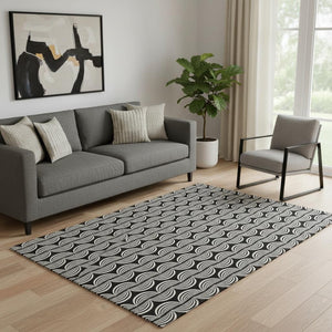 HomeRoots 5' X 8' Black And Ivory Ogee Area Rug - Stylish, Washable, UV-Protected for High Traffic Homes 682681