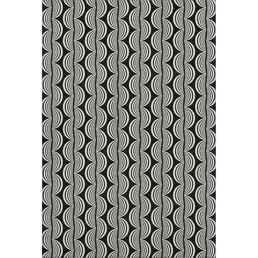 HomeRoots 5' X 8' Black And Ivory Ogee Area Rug - Stylish, Washable, UV-Protected for High Traffic Homes 682681