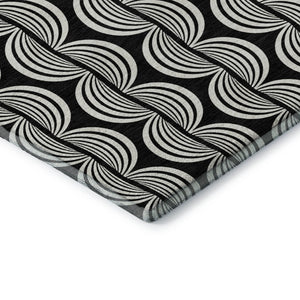 HomeRoots 5' X 8' Black And Ivory Ogee Area Rug - Stylish, Washable, UV-Protected for High Traffic Homes 682681