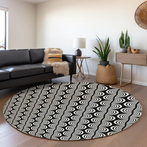 HomeRoots 8' Black and Ivory Ogee Washable Round Rug - Stylish, Durable, UV-Protected for Modern Living Spaces 682682