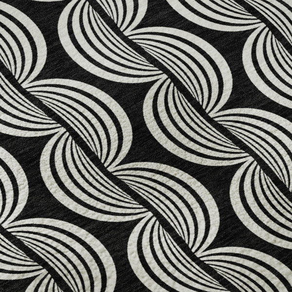 HomeRoots 8' Black and Ivory Ogee Washable Round Rug - Stylish, Durable, UV-Protected for Modern Living Spaces 682682