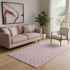 HomeRoots 5' X 8' Stylish Blush & Ivory Ogee Washable Area Rug - Stain Resistant, UV Protected & Durable! 682687