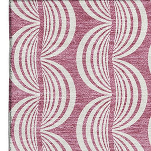 HomeRoots 5' X 8' Stylish Blush & Ivory Ogee Washable Area Rug - Stain Resistant, UV Protected & Durable! 682687