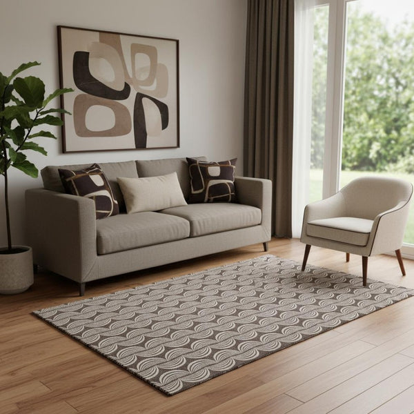 HomeRoots 5' X 8' Chocolate and Ivory Ogee Area Rug - Durable, Washable, UV-Protected for Stylish Homes 682705