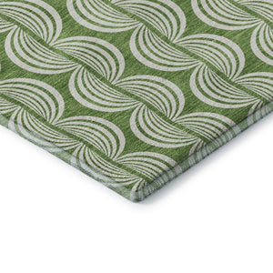 HomeRoots 8' Green and Ivory Ogee Round Area Rug - Washable, UV-Protected, Stain-Resistant, Durable Design 682712
