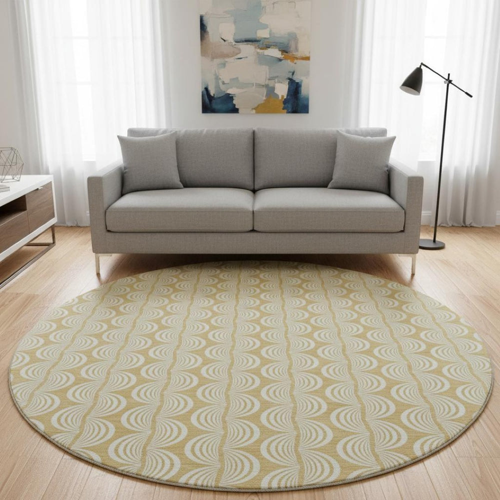 HomeRoots 8' Gold And Ivory Ogee Round Rug - Washable, UV Protected, Durable, Stylish for High-Traffic Areas 682718