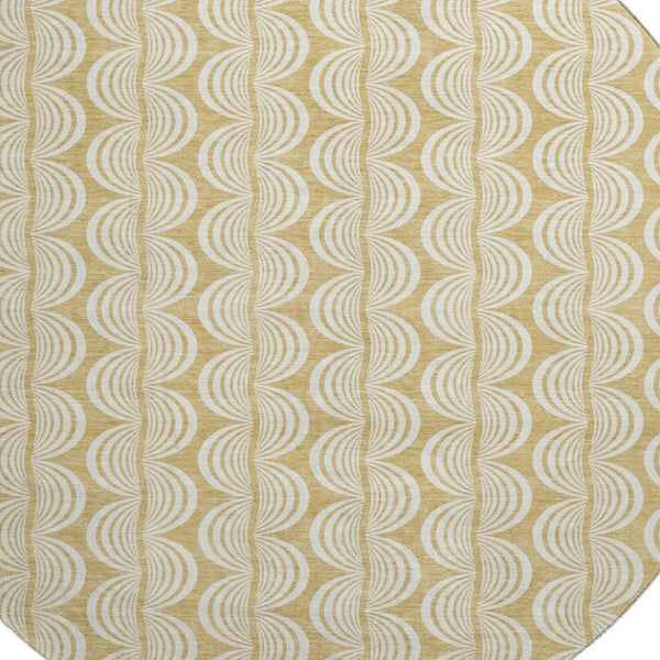 HomeRoots 8' Gold And Ivory Ogee Round Rug - Washable, UV Protected, Durable, Stylish for High-Traffic Areas 682718
