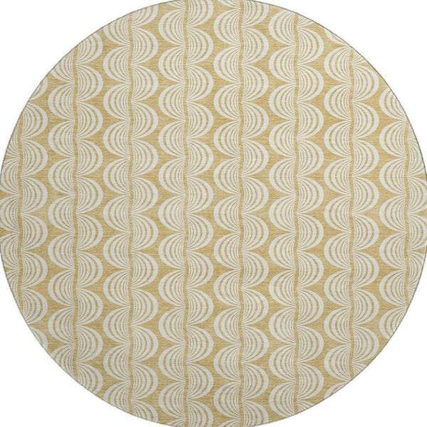 HomeRoots 8' Gold And Ivory Ogee Round Rug - Washable, UV Protected, Durable, Stylish for High-Traffic Areas 682718
