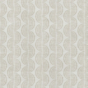 HomeRoots 5' X 8' Ivory and Beige Ogee Area Rug – Washable, UV Protected, and Perfect for Busy Homes! 682729