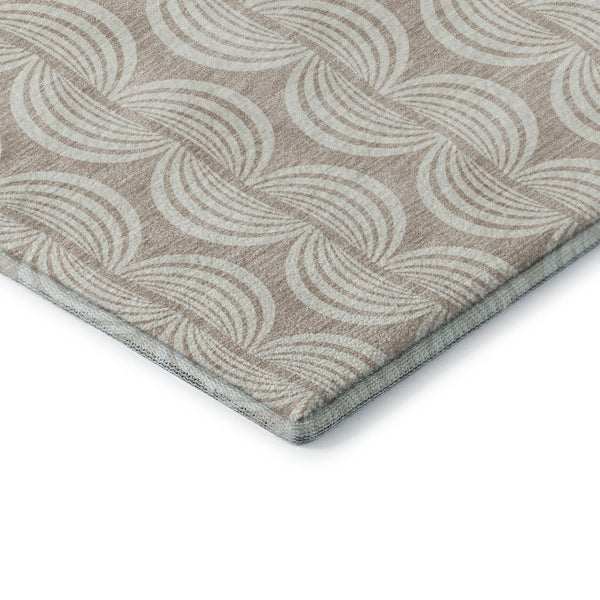 HomeRoots 8' Khaki and Ivory Ogee Round Rug - UV Protected, Stain-Resistant, Durable for Indoor & Outdoor Use 682766
