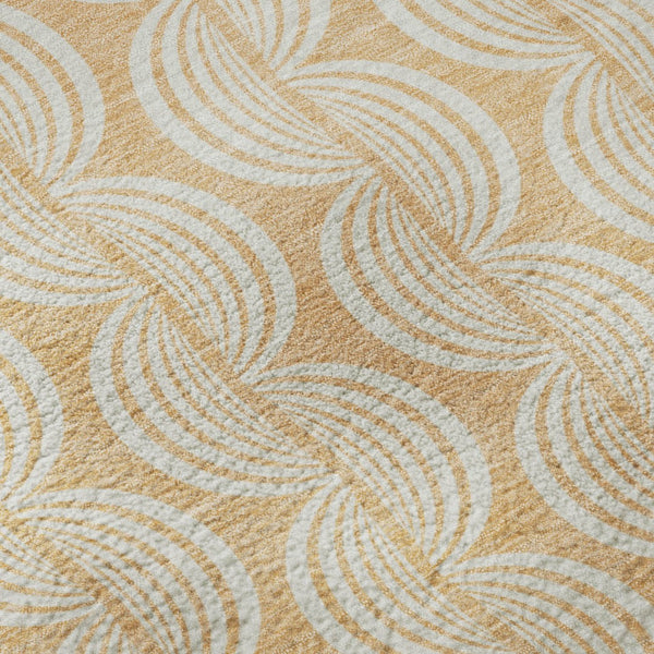 HomeRoots 8' Elegant Peach Ivory Brown Ogee Washable Round Rug with UV Protection for Stylish Living Spaces 682784