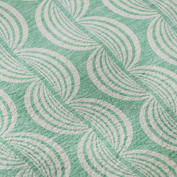 HomeRoots 8' Aqua and Ivory Ogee Round Rug - Washable, UV-Protected, Durable for High-Traffic Areas & Patios 682796