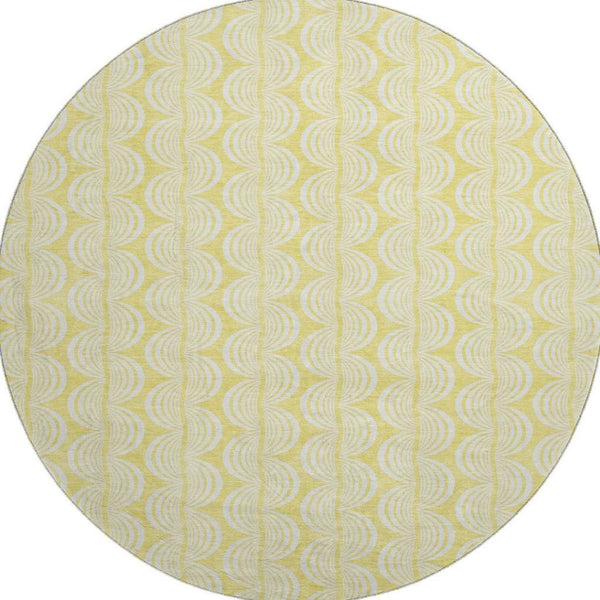 HomeRoots 8' Yellow And Ivory Ogee Round Rug - Washable, UV Protected, Durable, Perfect for Busy Homes! 682814