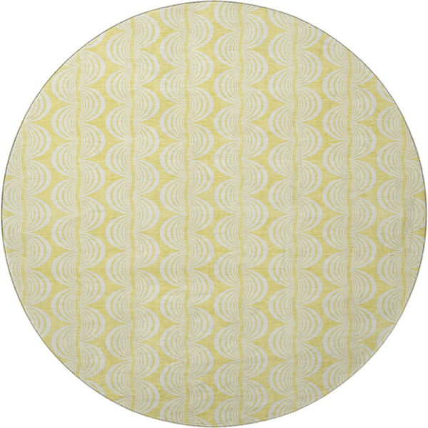 HomeRoots 8' Yellow And Ivory Ogee Round Rug - Washable, UV Protected, Durable, Perfect for Busy Homes! 682814