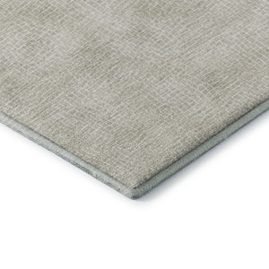 HomeRoots 8' Beige and Ivory Round Geometric Rug - Washable, Durable, UV Protected, Ideal for Modern Spaces! 682820