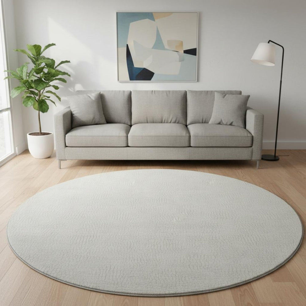 HomeRoots 8' Beige and Ivory Geometric Round Rug – Washable, UV Protected, Stain-Resistant, Modern Design! 682898
