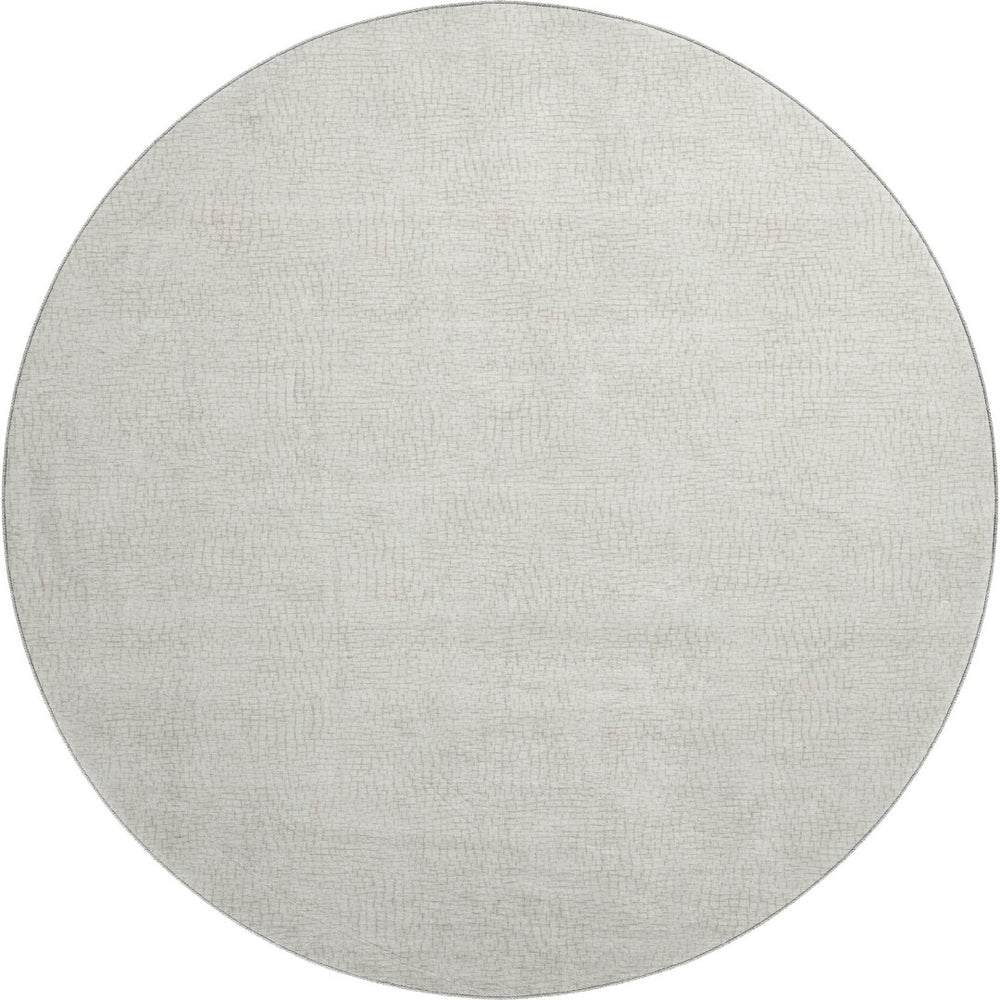HomeRoots 8' Beige and Ivory Geometric Round Rug – Washable, UV Protected, Stain-Resistant, Modern Design! 682898