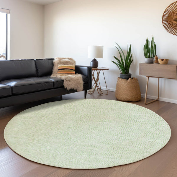 HomeRoots 8' Mint Green & Ivory Geometric Round Rug - Washable, UV Protected, Durable & Stylish for Homes 682910