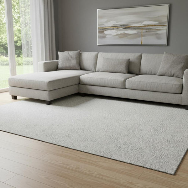 HomeRoots 8' X 10' Silver and Ivory Geometric Area Rug – Washable, UV-Protected, Perfect for Busy Homes! 682935