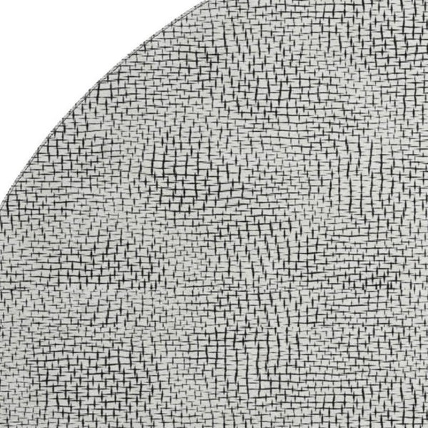 HomeRoots 8' Modern Black and White Geometric Washable Round Rug with UV Protection for High-Traffic Rooms 682940
