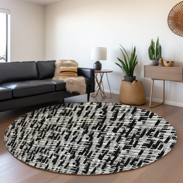 HomeRoots 8' Modern Abstract Geometric Washable Round Rug - Durable, Stain-Resistant, UV Protected Design 682952