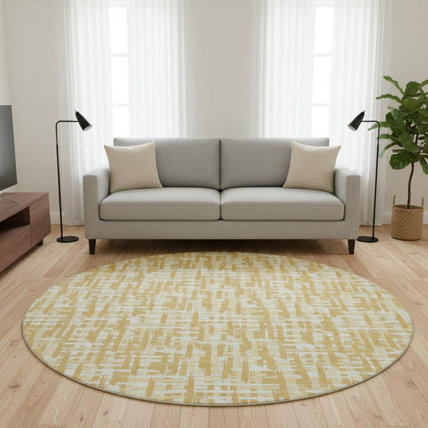 HomeRoots 8' Gold Ivory and Wheat Abstract Round Rug - Washable, UV-Protected, Stain-Resistant & Durable Design 682982