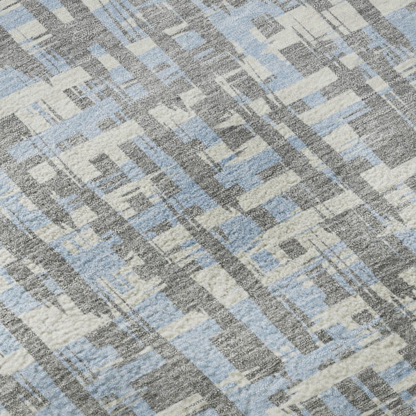 HomeRoots 8' Modern Abstract Geometric Round Rug in Silver, Sky Blue & Ivory – Washable, UV Protected Comfort 683078