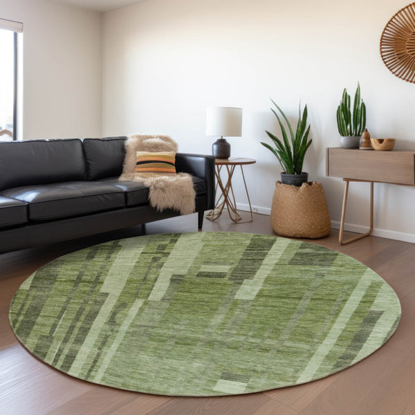 HomeRoots 8' Green and Gray Striped Round Rug - Washable, UV Protected, Durable Design for High-Traffic Areas 683258
