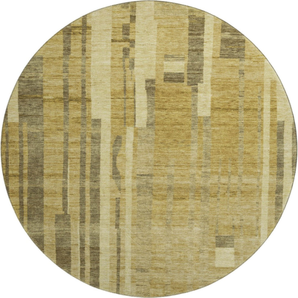 HomeRoots 8' Gold and Brown Striped Round Rug - Washable, UV Protected, Soft & Stain-Resistant for High-Traffic Areas 683264