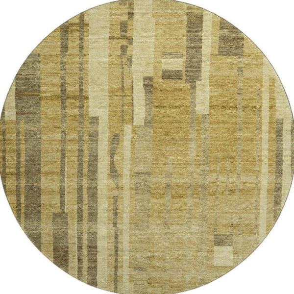HomeRoots 8' Gold and Brown Striped Round Rug - Washable, UV Protected, Soft & Stain-Resistant for High-Traffic Areas 683264