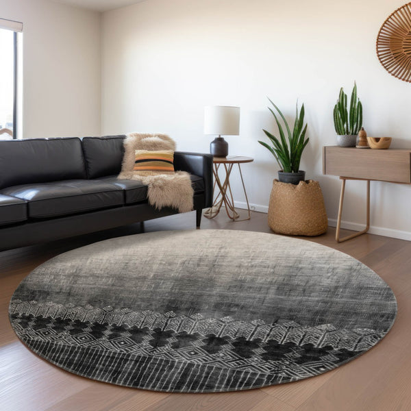 HomeRoots 8' Washable Round Rug - Stylish Black to Gray Ombre Design with UV Protection & Stain Resistance 683306