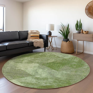 HomeRoots 8' Green and Gray Diamond Washable Round Rug - Durable, UV-Protected, Stylish for High-Traffic Areas 683324