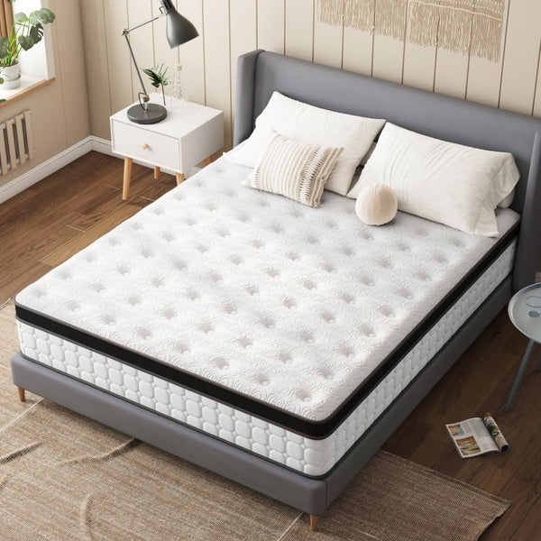 HomeRoots 12" Hybrid Pocket Coil Gel Memory Foam Mattress for Ultimate Comfort and Restful Sleep Experience Full / Double 683389