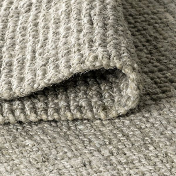 HomeRoots 6' Gray Jute Handmade Square Rug – Versatile Natural Fiber Accent for Modern and Rustic Interiors 683404