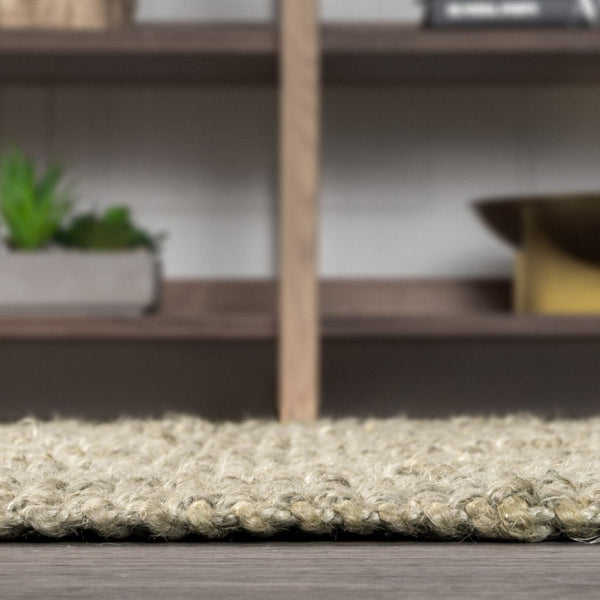 HomeRoots 6' Gray Jute Handmade Square Rug – Versatile Natural Fiber Accent for Modern and Rustic Interiors 683404