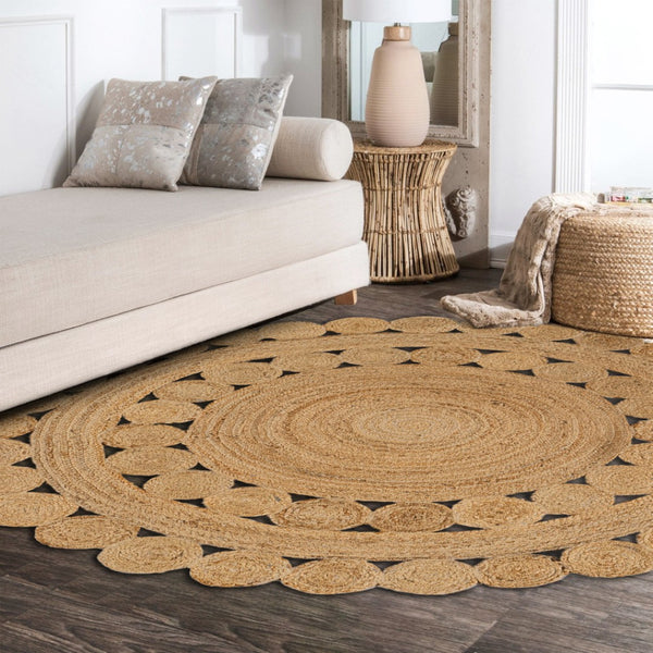 HomeRoots 5' Natural Jute Round Rug - Cozy, Durable, and Stylish Accent for Modern and Farmhouse Interiors 683456