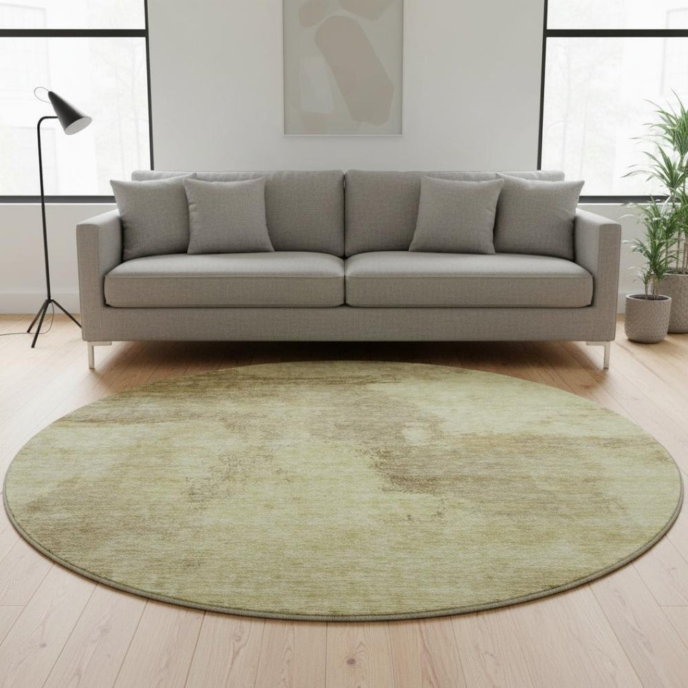 HomeRoots 8' Round Washable Rug in Brown & Beige - Stain Resistant, UV Protected, Ideal for Kids & Pets 683515